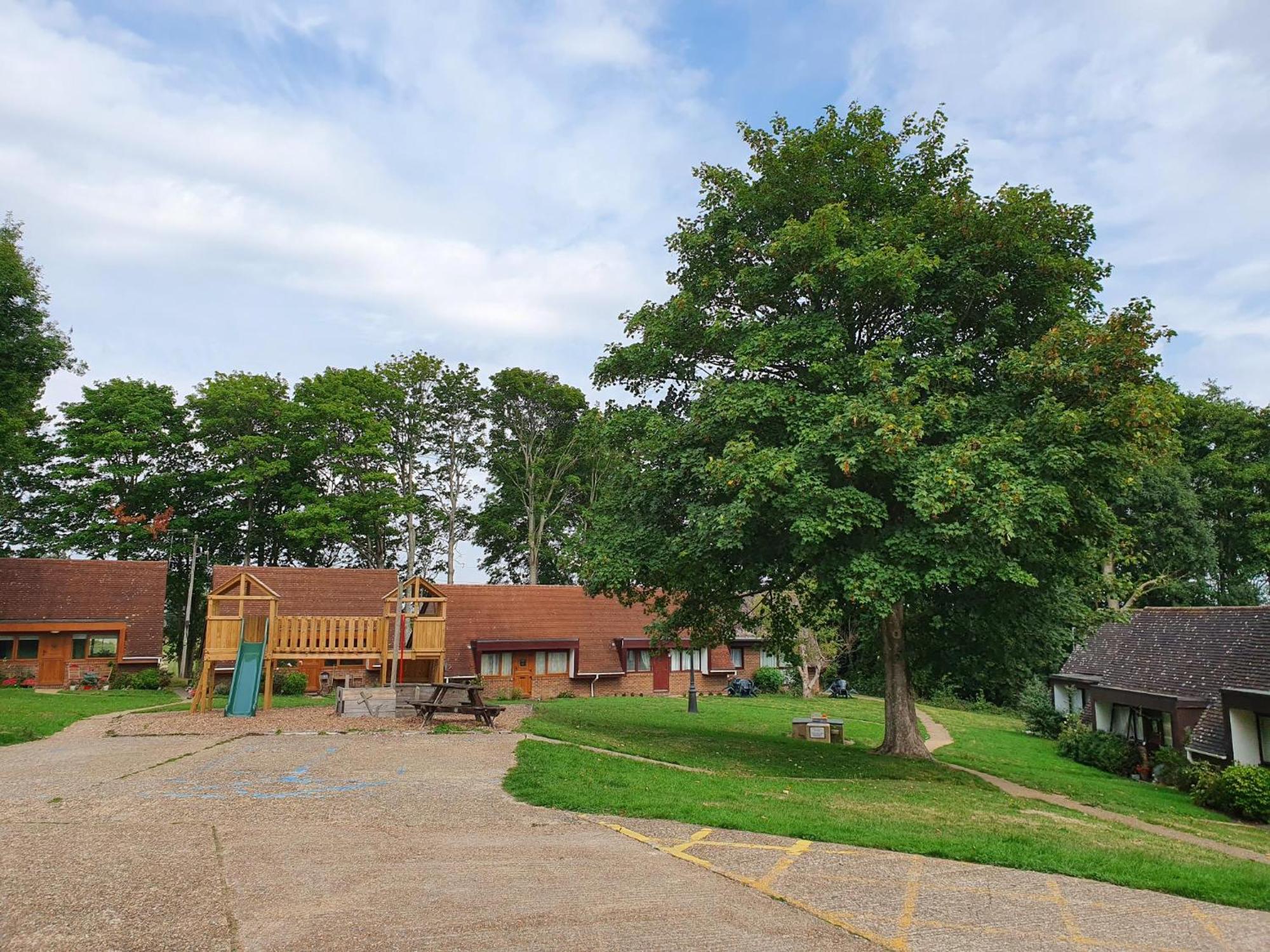Glyndley Manor Cottages Polegate Exterior foto